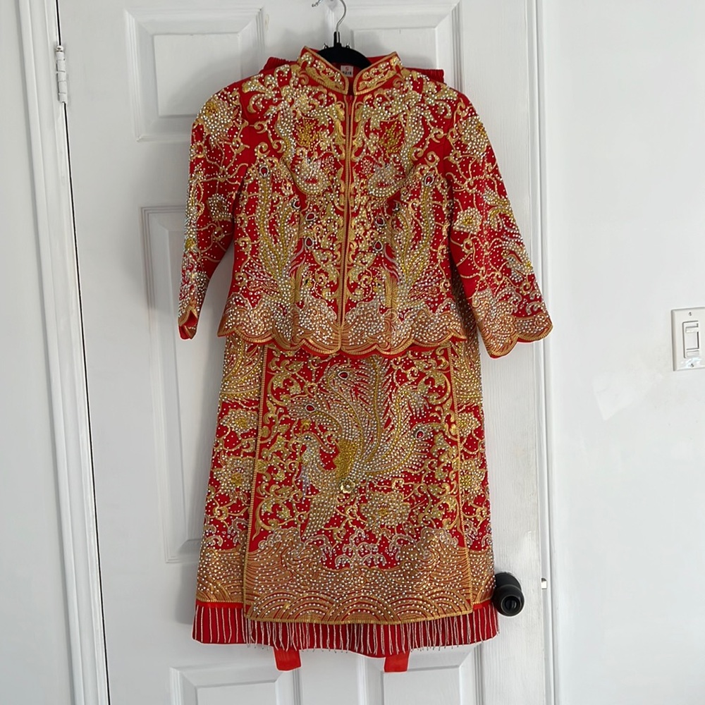 Asian tea ceremony dress
